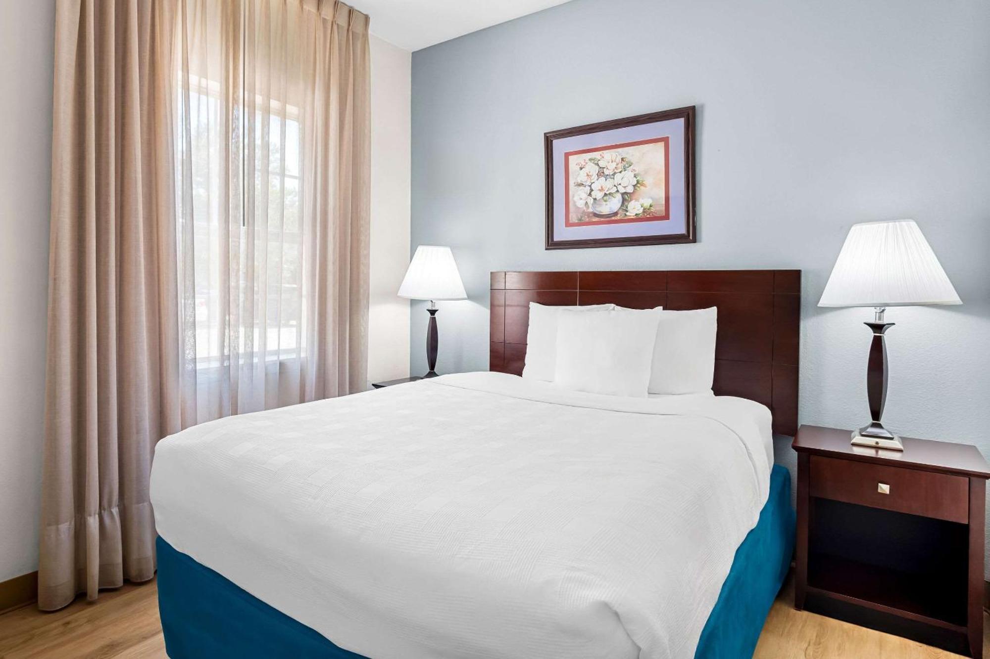 Mainstay Suites Addison-Dallas Buitenkant foto