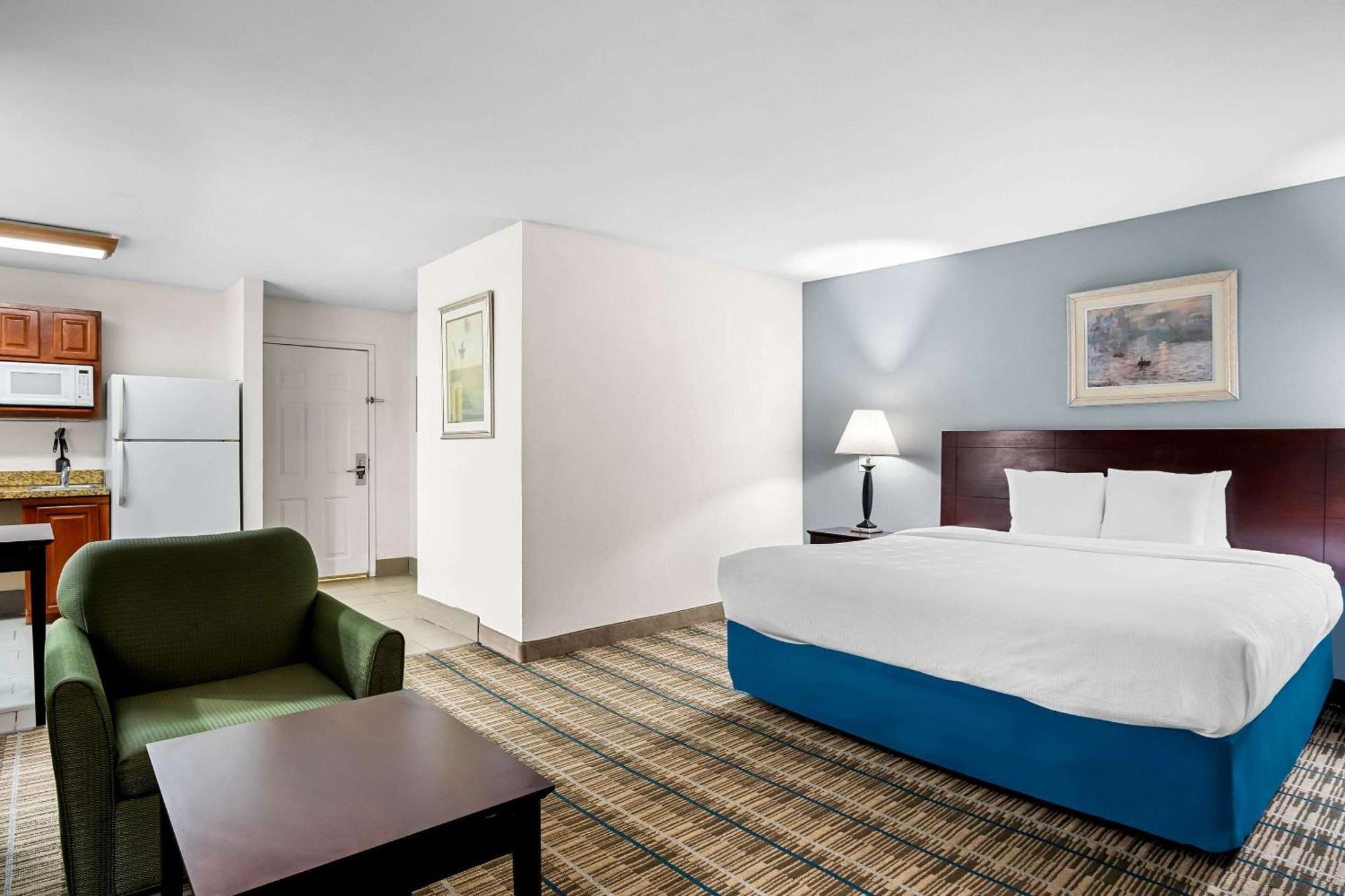 Mainstay Suites Addison-Dallas Buitenkant foto