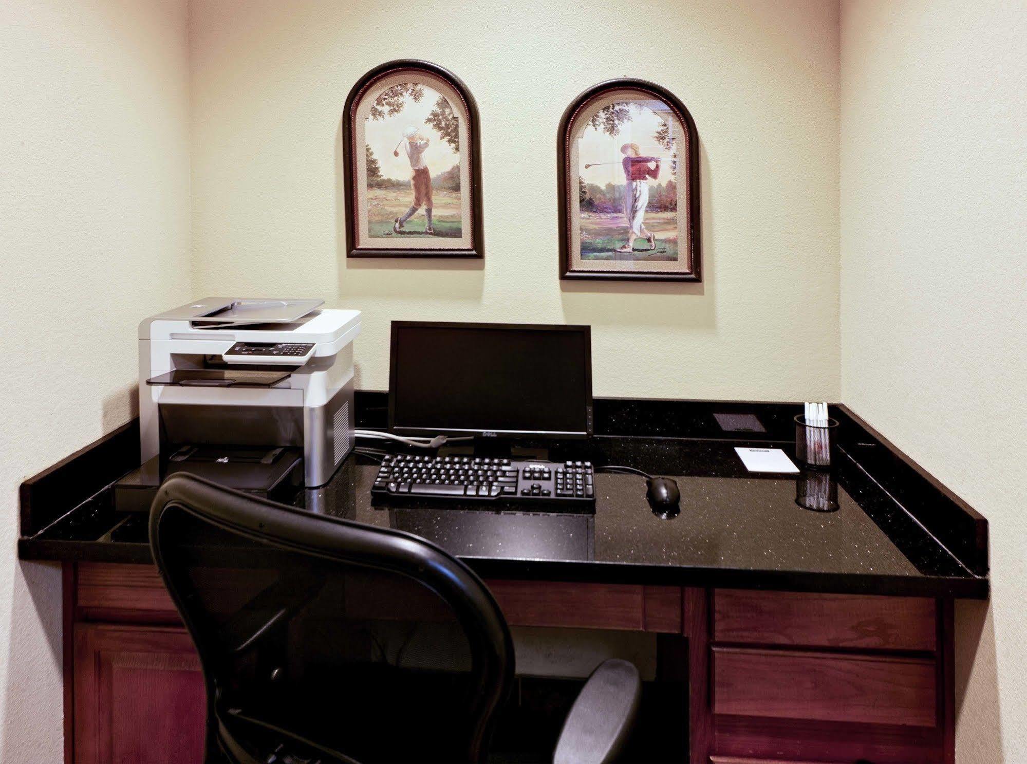 Mainstay Suites Addison-Dallas Buitenkant foto